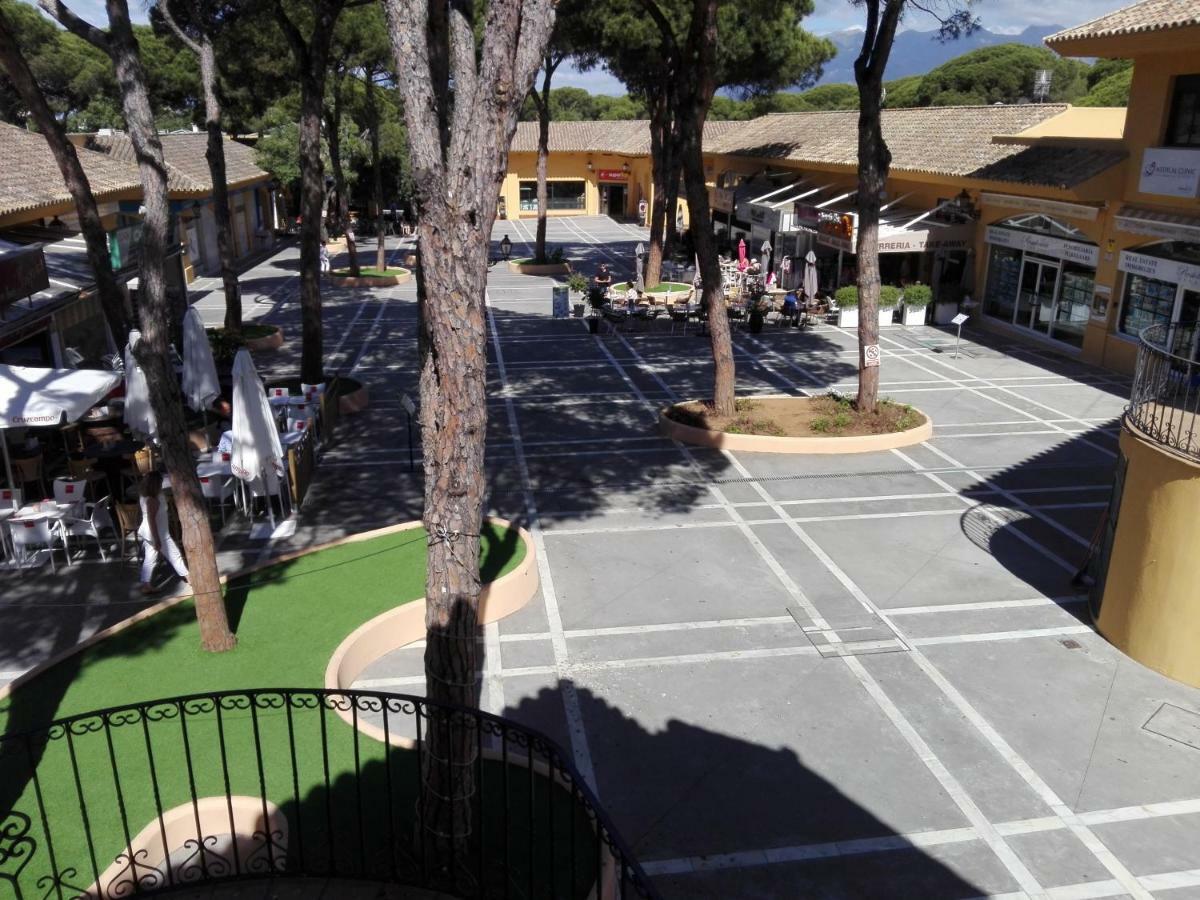 Apartamento En Los Patios De Santa Maria Golf Marbella Exterior photo